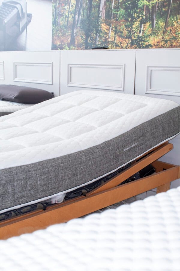 Dunlopillo Emotion Mattress - Image 4